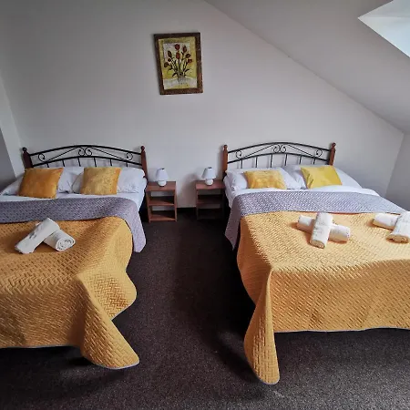 Hotel U Cisare Ii 3*