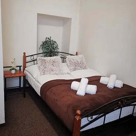 Hotel U Cisare Ii Melnik